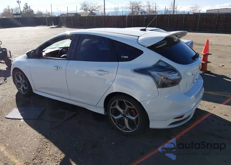 2014 Ford Focus St из США, поврежденный, VIN 1FADP3L93EL381153
